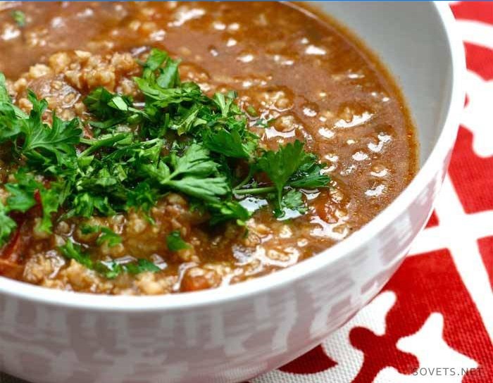 Kharcho vegetarische Suppe