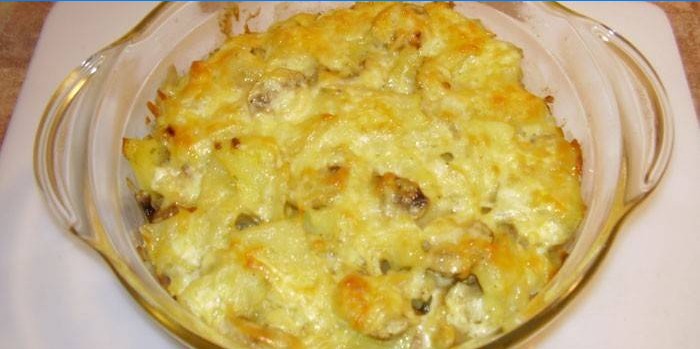 Ofenkartoffel mit Pilzen und Käse