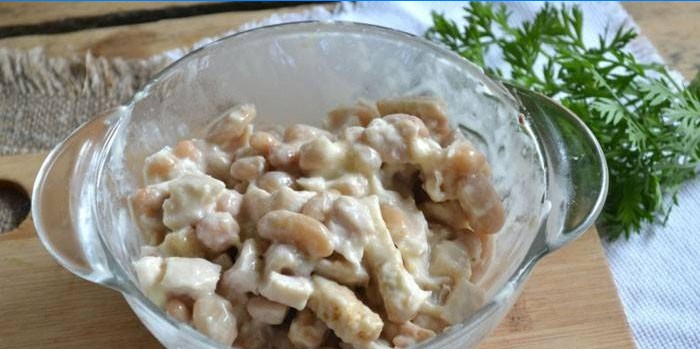 Bohnensalat mit Mayonnaise-Dressing