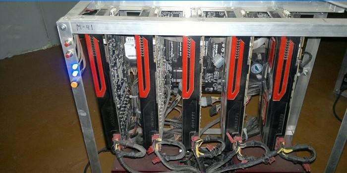 Cryptocurrency Mining Farm