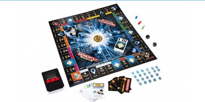 Ungefaltetes Spiel Monopoly mit Bankkarten