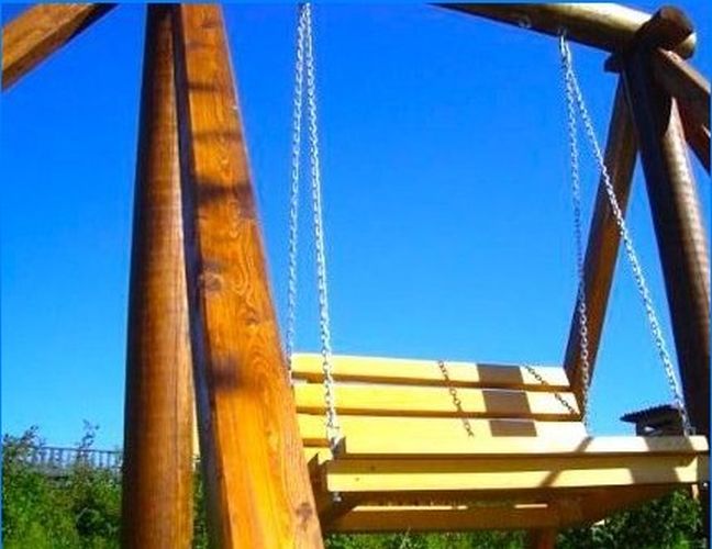 Kinderspielplatz auf dem Land - Spielgeräte zum Selbermachen