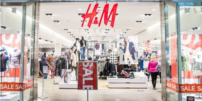 H & M Store