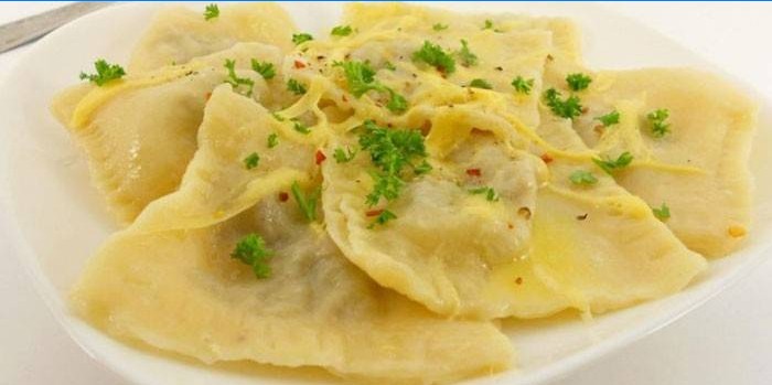 Gefüllte Hühnchen-Ravioli