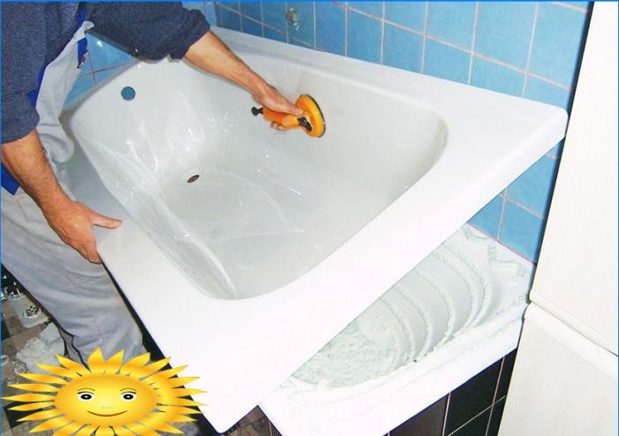 Wiederherstellung und Reparatur der Badewanne: So installieren Sie eine Acrylauskleidung