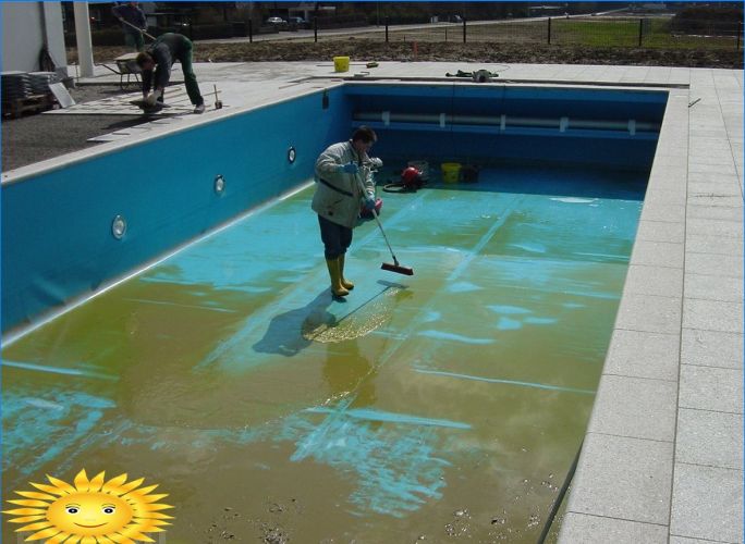 So bereiten Sie Ihren Pool auf die Sommersaison vor