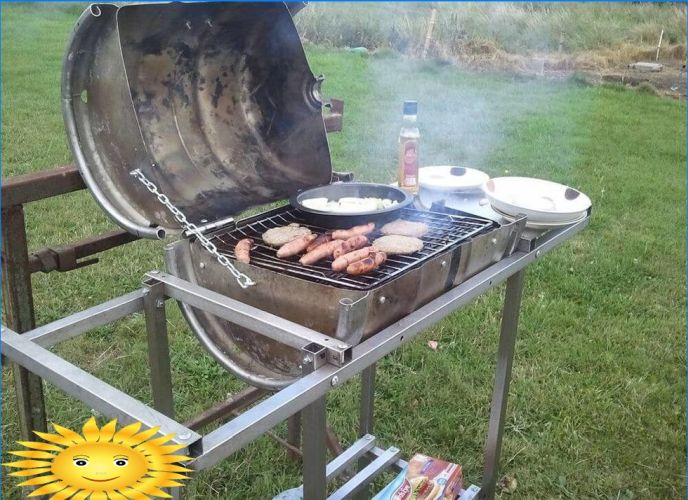 Grillen aus einem Fass