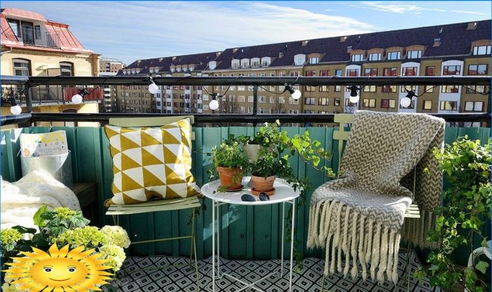 Wie man einen kleinen Balkon ausstattet