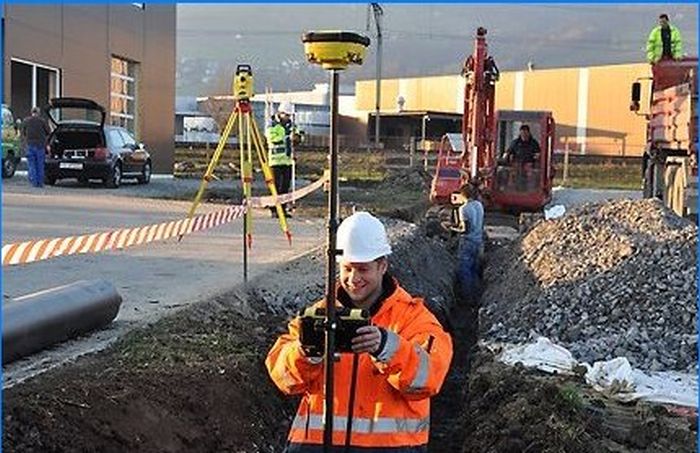 Elektronische Totalstation - in Fragen der Geodäsie kann man nicht darauf verzichten