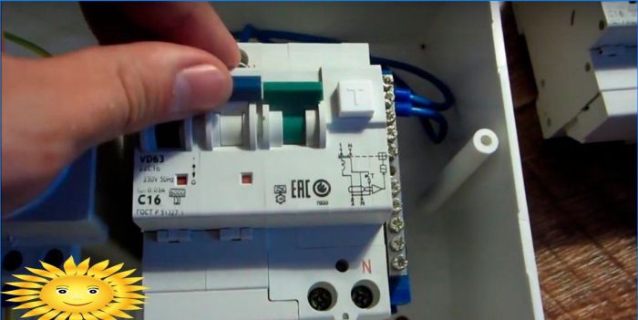 Schaltet einen RCD oder eine automatische Maschine aus, wenn die Waschmaschine eingeschaltet ist