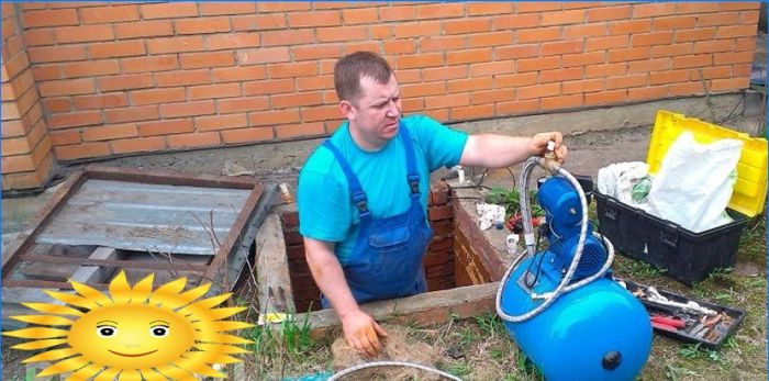 So schließen Sie eine Pumpstation an einen Brunnen oder Brunnen an