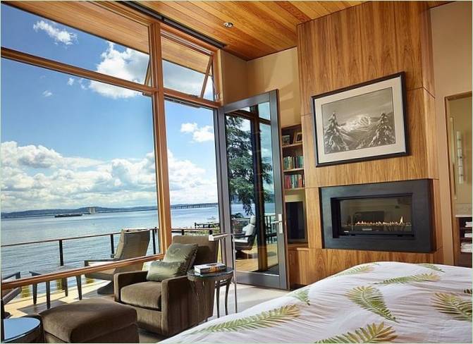 Schlafzimmer mit Blick auf den Lake Washington