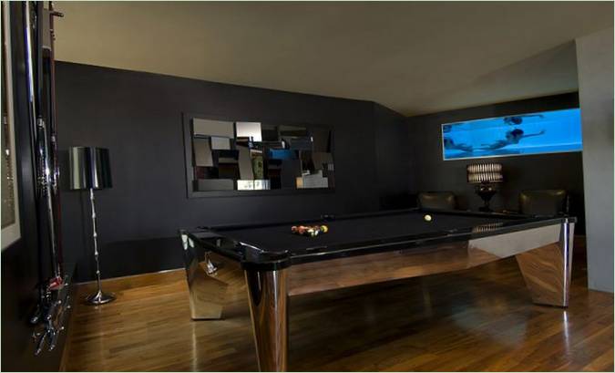 Billard in der Lounge der Residenz