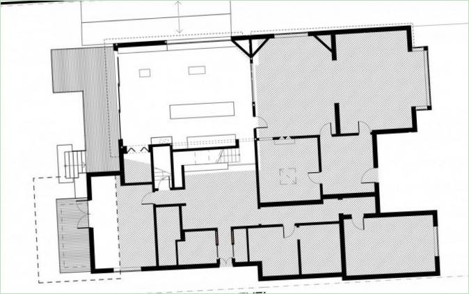 Das Innere des würfelförmigen Hauses in einem Dickicht von Bäumen in der Douglas Street, Melbourne, Australien