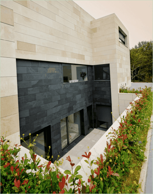 Foraster Architekten Spanische Hausgestaltung - Kellerfenster