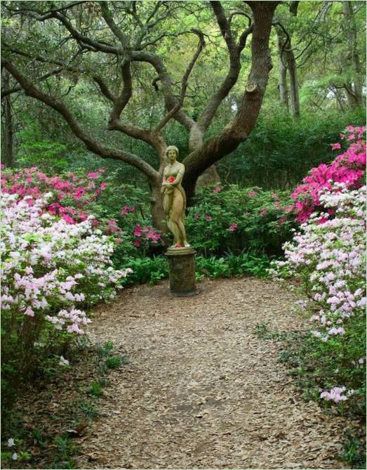 Aphrodite Garten Statue