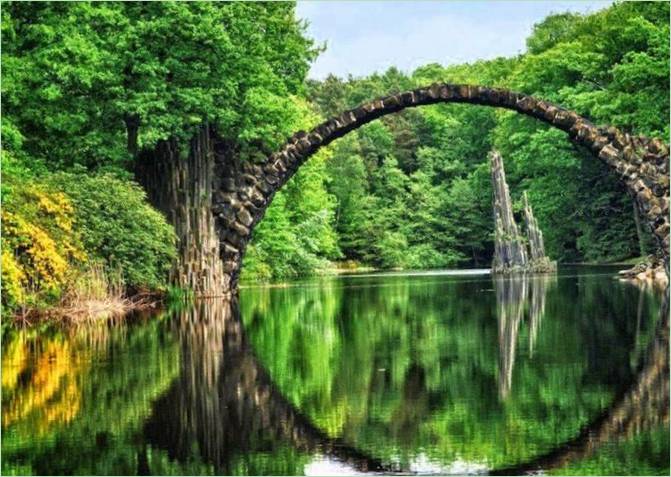 Rakotzbrücke (Höllenbrücke) in Deutschland