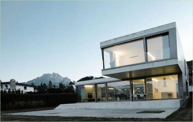 Betonfassade der Villa von Niklaus Graber+Christoph Steiger Architekten