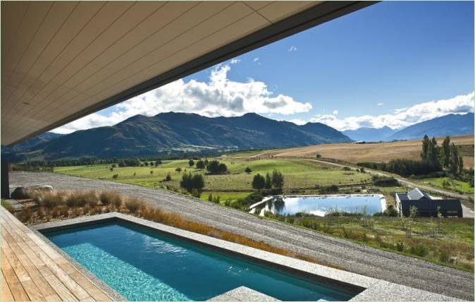 Der schöne Pool der Wanaka Residence in Neuseeland